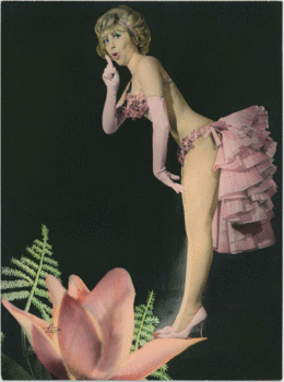 Juanita Martínez con flor