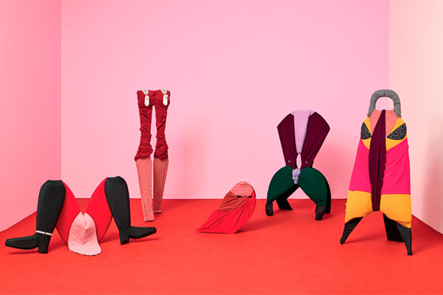 Special Project: The image of another world takes shape in a vibrant form.