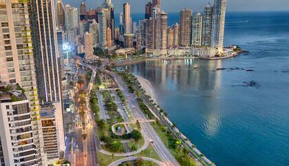 Panama: Vibrant Art Scene with a Market in Development